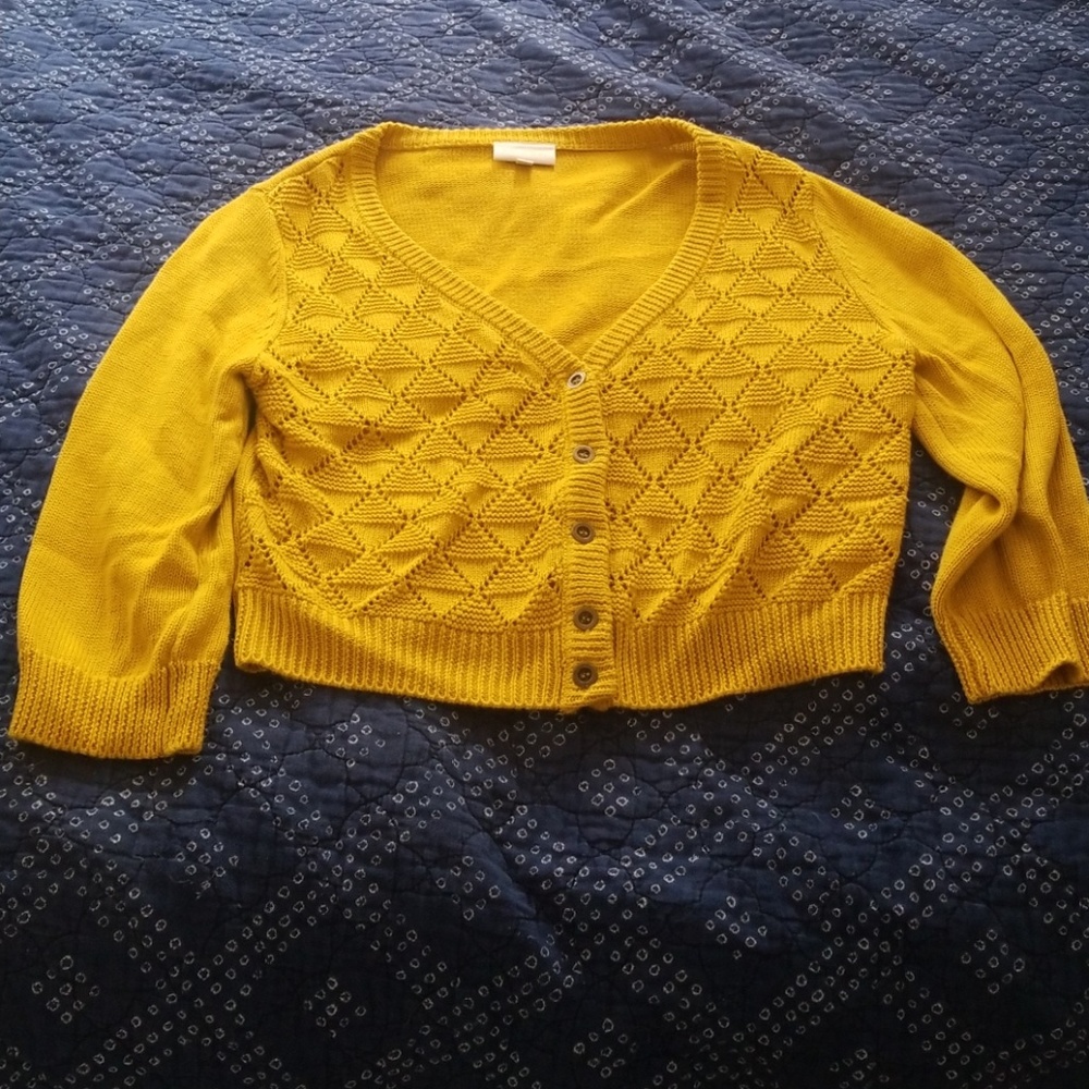 Mustard yellow cropped knit cardigan